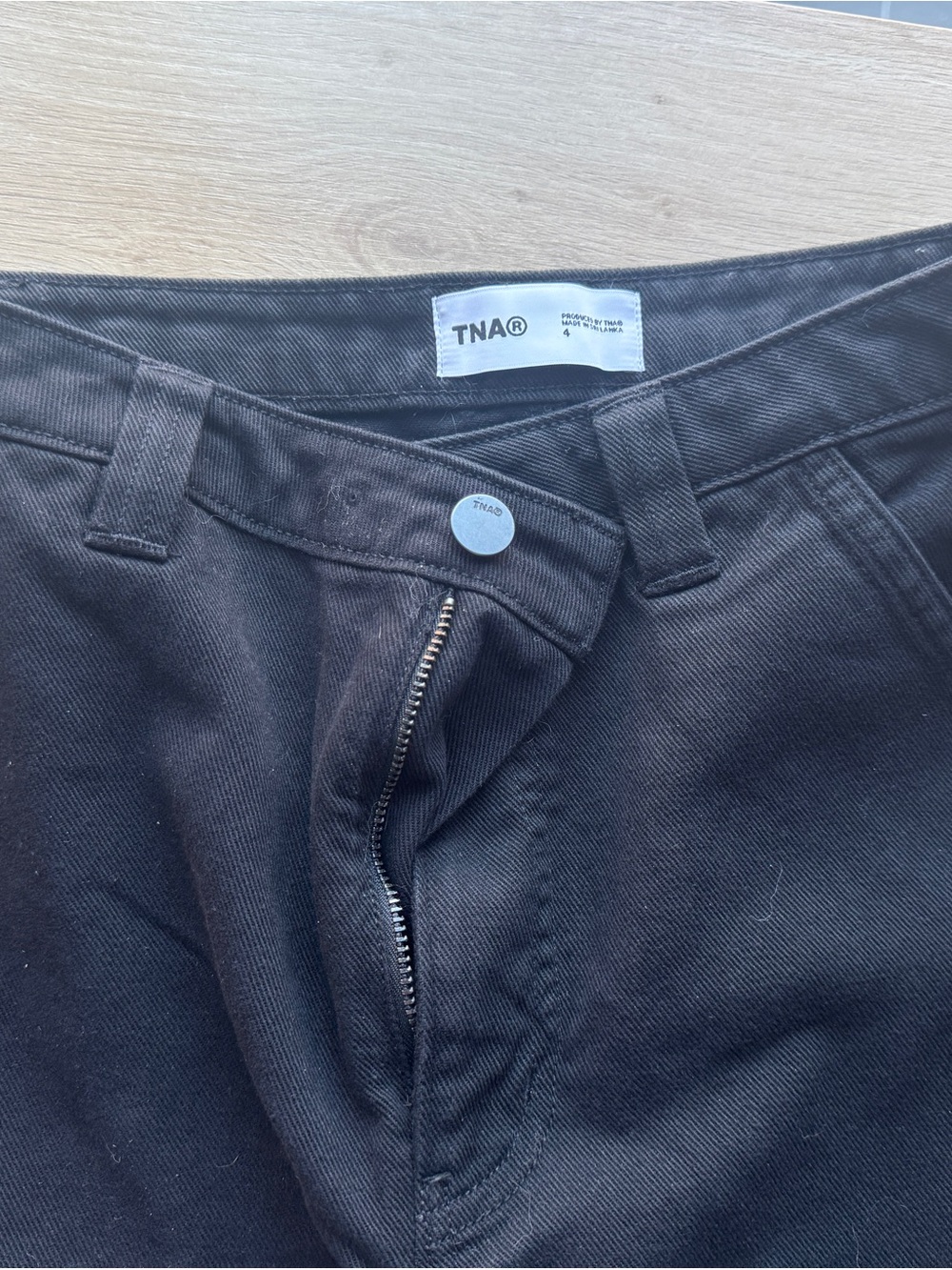 Aritzia TNABlack Raw-Hem Women's Skirt - Picture 3 of 3